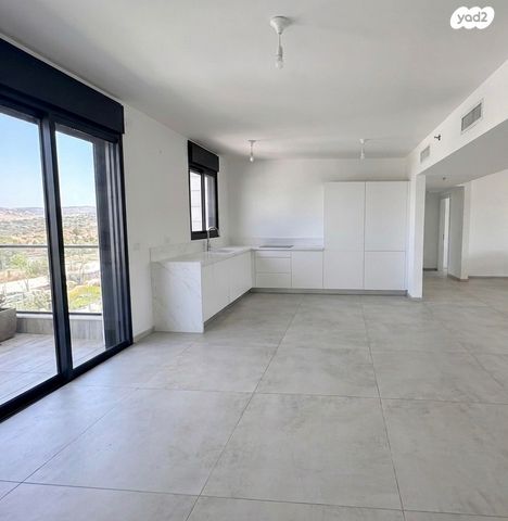 דירה, הוד השרון