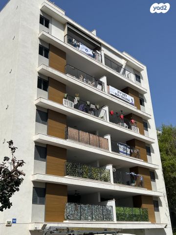 מעפילי אגוז 90