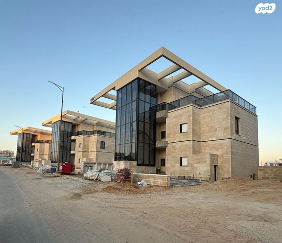 גג/ פנטהאוז