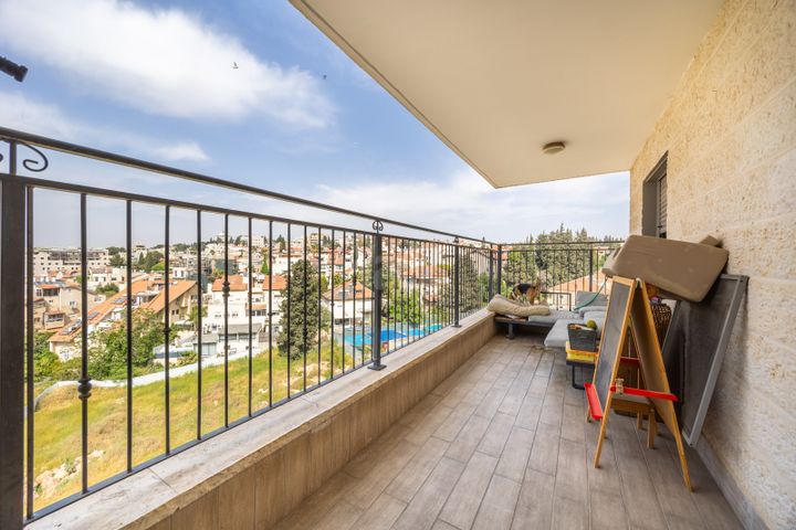 דירה למכירה בירושלים (תיווך) — 3