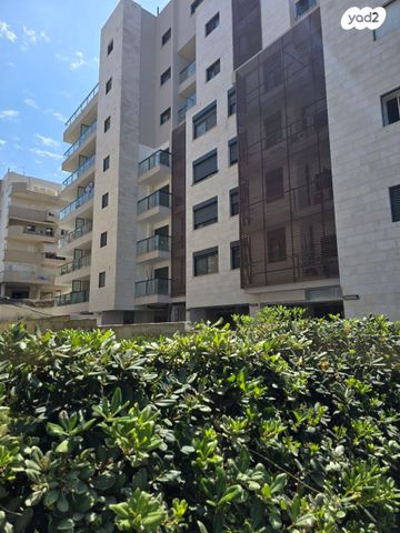 מרכז מזרחי