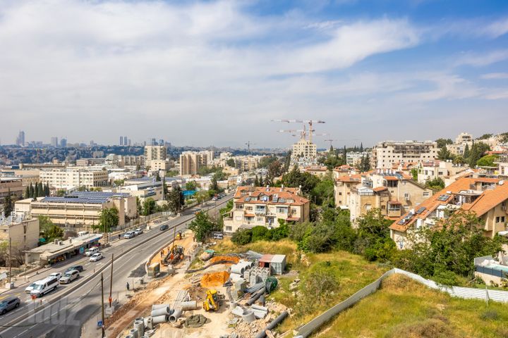 דירה למכירה בירושלים (תיווך) — 4