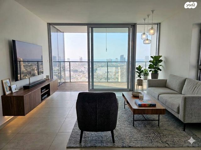 אוסוולדו ארניה 10