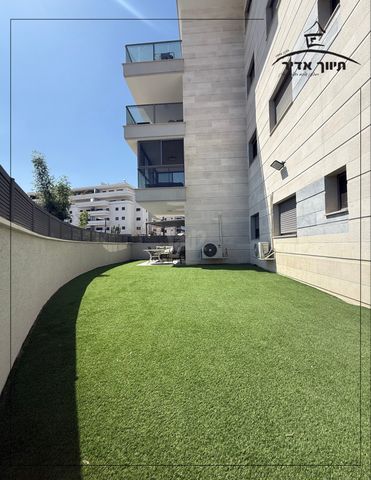 שמעון פרס/ האצטדיון