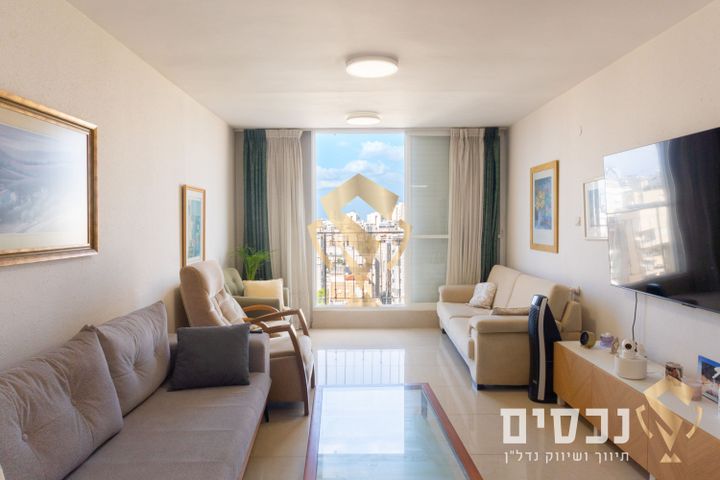 אריה בן אליעזר 56