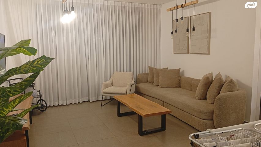 גדעון האוזנר 