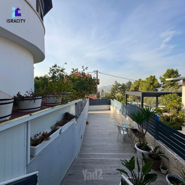 דו משפחתי למכירה בבית שמש (תיווך) — 3