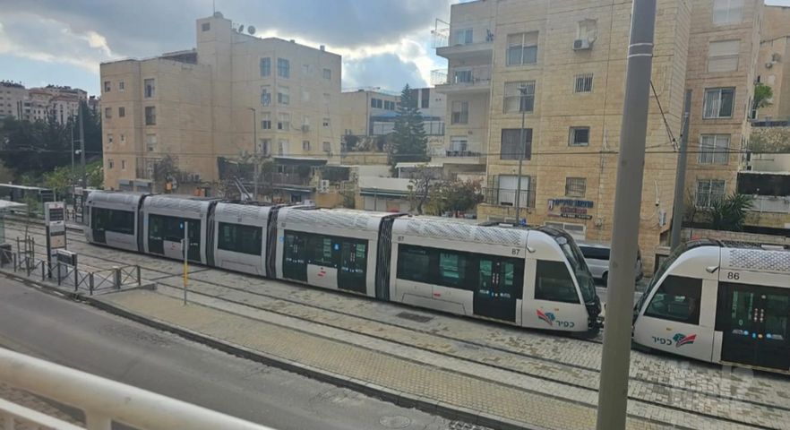 דירה למכירה בירושלים (תיווך) — 4
