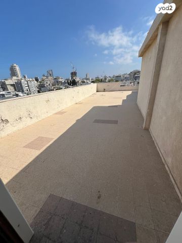 גג/ פנטהאוז, דרום מערב ותיק, בת ים