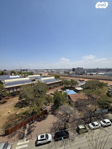 שדרות גולדה מאיר 30