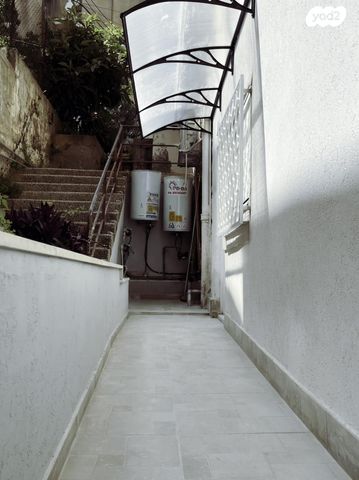 ארלוזורוב 75