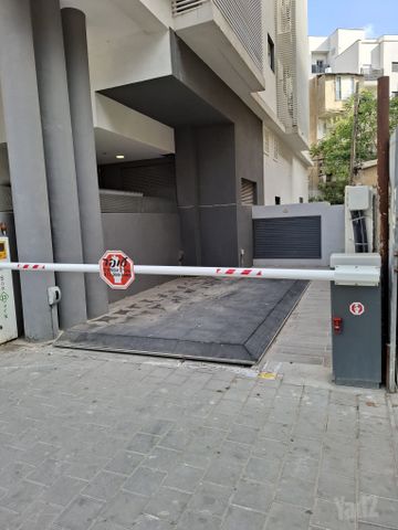 חניה להשכרה בתל אביב יפו (תיווך) — 2