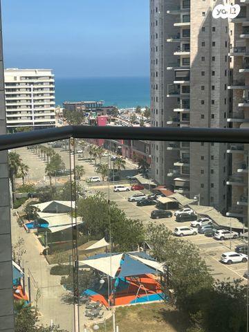 שדרות רחבעם זאבי 