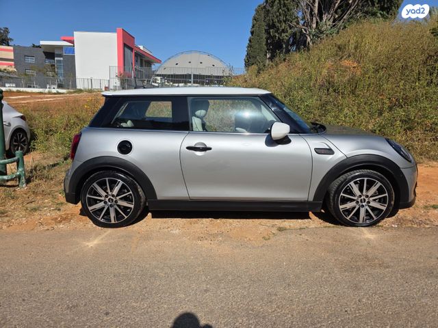 מודעת רכב מיני קופר