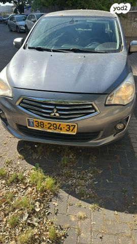 מודעת רכב מיצובישי אטראז'