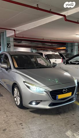 מודעת רכב מאזדה 3