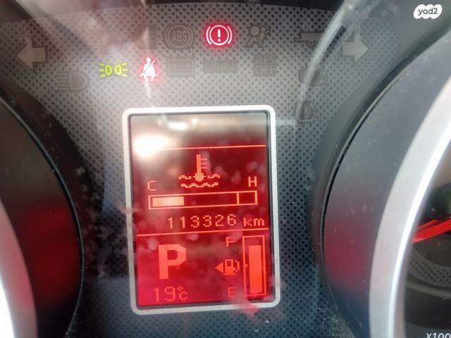 מודעת רכב מיצובישי לנסר