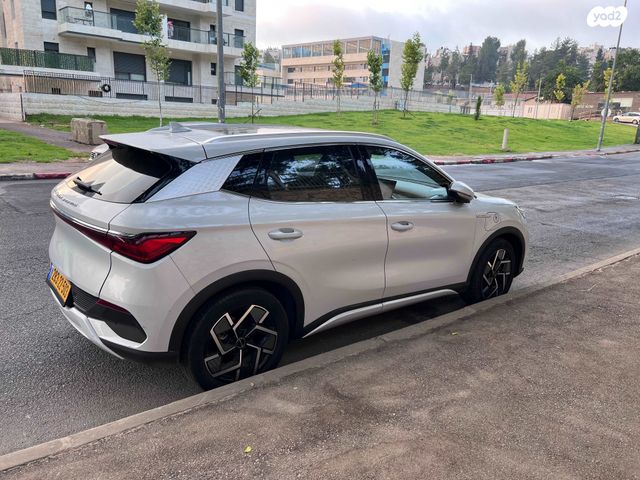 מודעת רכב בי.ווי.די אטו 3