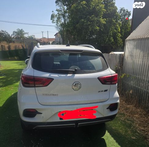 מודעת רכב אם ג'י ZS