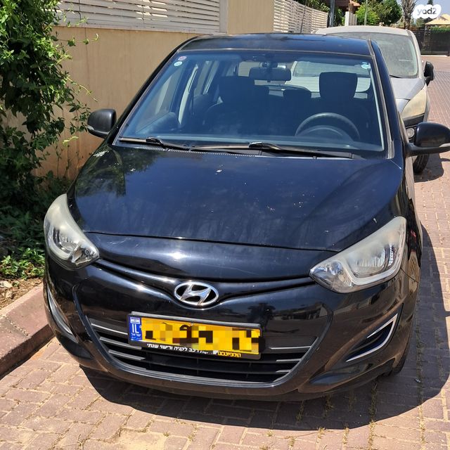 מודעת רכב יונדאי i20