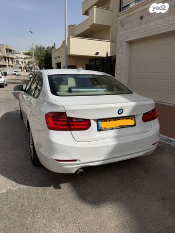 מודעת רכב ב מ וו סדרה 3