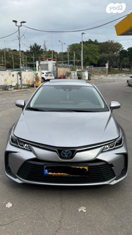 מודעת רכב טויוטה קורולה