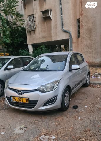 מודעת רכב יונדאי i20