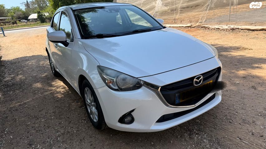 מודעת רכב מאזדה 2