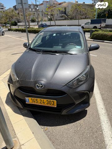 מודעת רכב טויוטה יאריס
