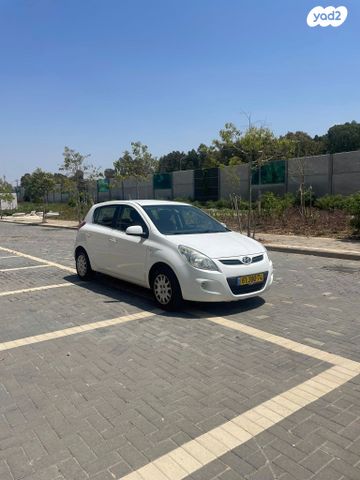 מודעת רכב יונדאי i20