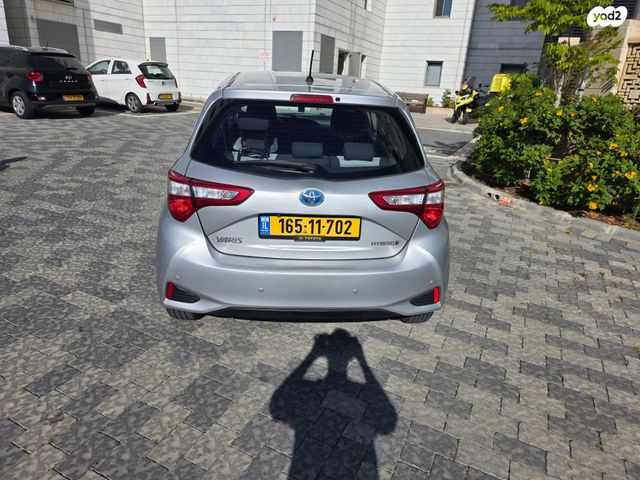 מודעת רכב טויוטה יאריס