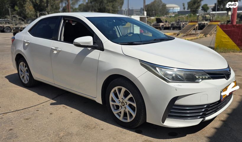 מודעת רכב טויוטה קורולה