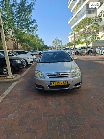 מודעת רכב טויוטה קורולה