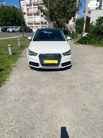 מודעת רכב אאודי A1