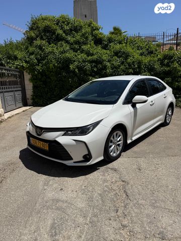 מודעת רכב טויוטה קורולה