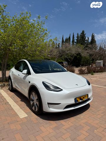 מודעת רכב טסלה מודל Y