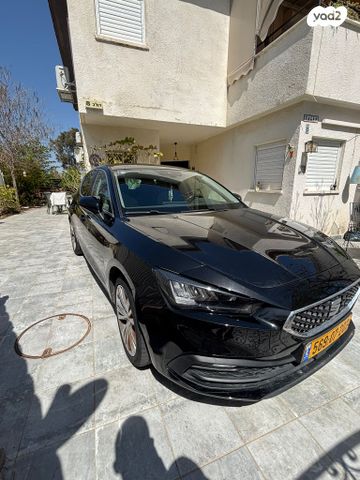 מודעת רכב סיאט לאון