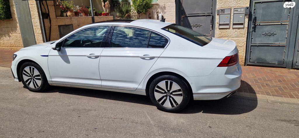 מודעת רכב פולקסווגן פאסאט