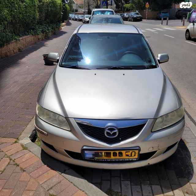 מודעת רכב מאזדה 6