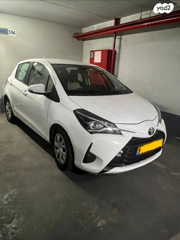 מודעת רכב טויוטה יאריס