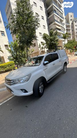 מודעת רכב טויוטה היילקס