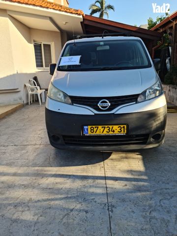 מודעת רכב ניסאן NV200