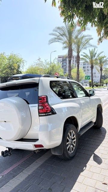 מודעת רכב טויוטה לנד קרוזר