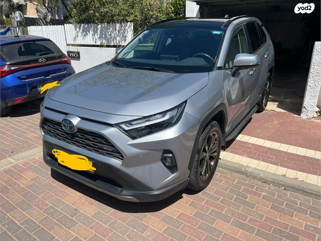 מודעת רכב טויוטה RAV4