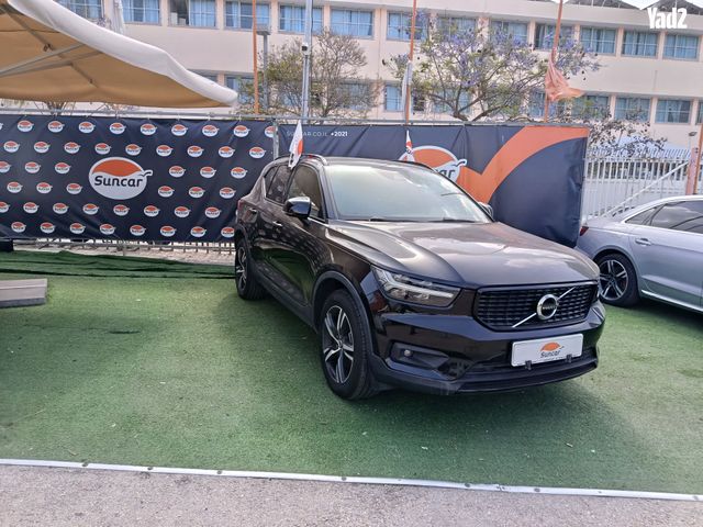 מודעת רכב וולוו XC40