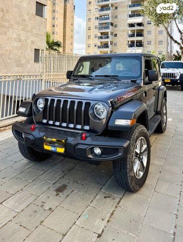 מודעת רכב ג'יפ רנגלר