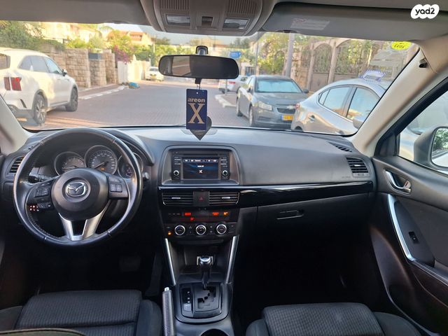 מודעת רכב מאזדה CX-5