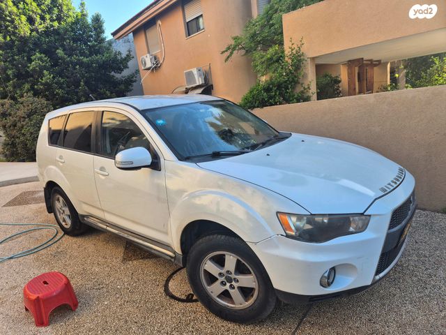 מודעת רכב מיצובישי אאוטלנדר