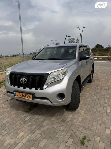 מודעת רכב טויוטה לנד קרוזר
