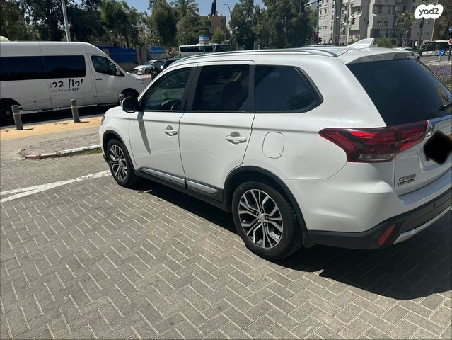 מודעת רכב מיצובישי אאוטלנדר